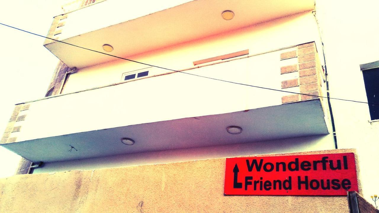 Wonderful Friends House Hotel Вади Муса Екстериор снимка